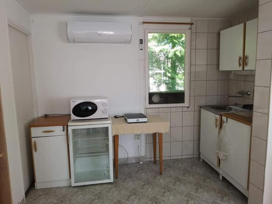 Erdoszeli Vendeghaz Apartment Dudar Exterior photo